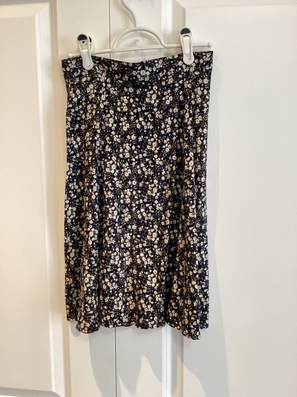 Daniel Hechter Rayon Skirt